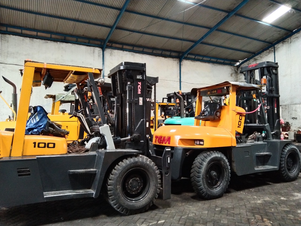 foto forklift 10 ton
