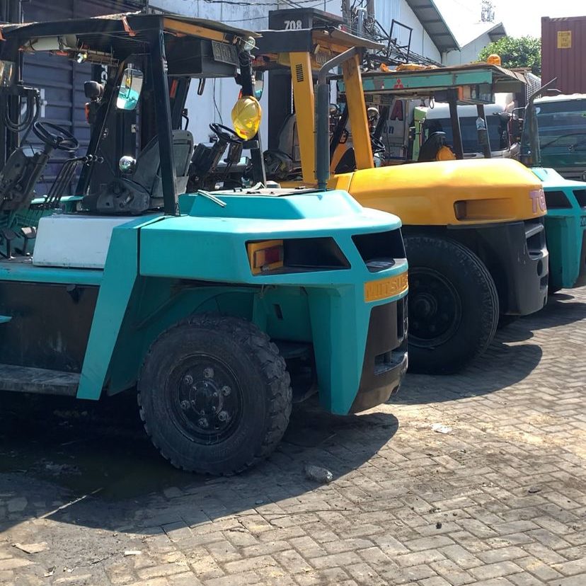 sewa forklift gubeng surabaya