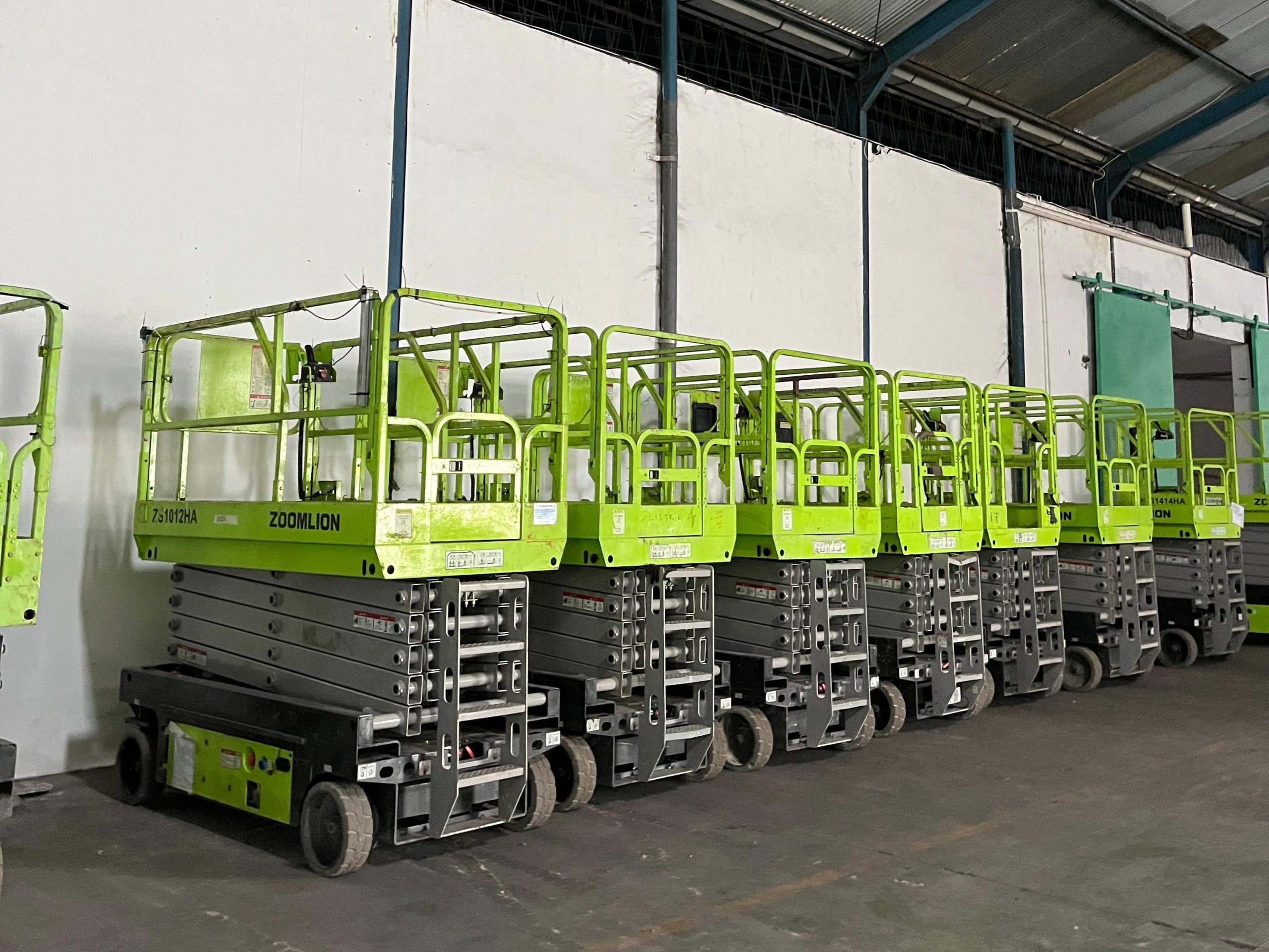 Jasa Penyewaan Scissor Lift Pasuruan