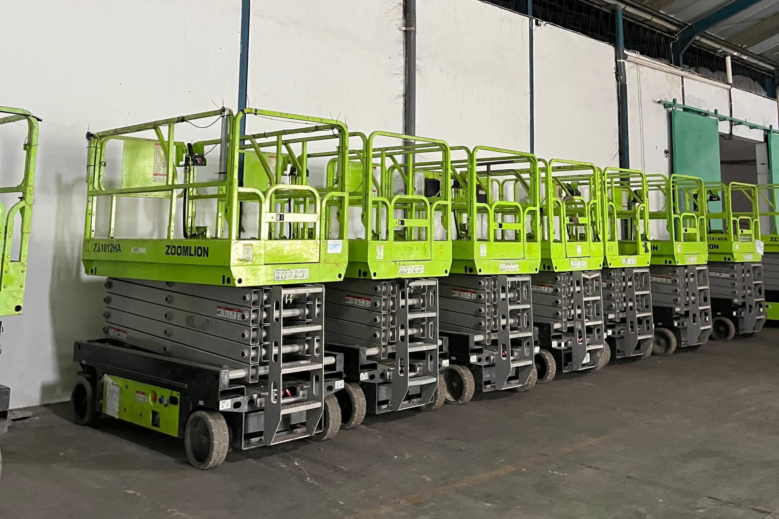Sewa Scissor Lift Bali