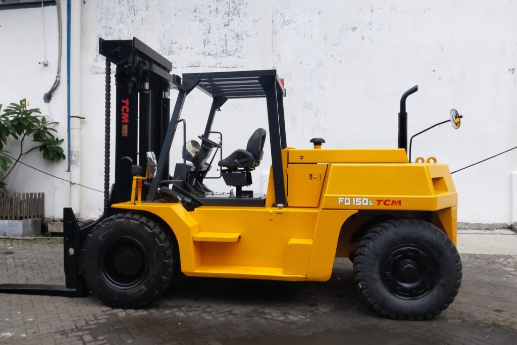 Tempat Sewa Forklift Surabaya