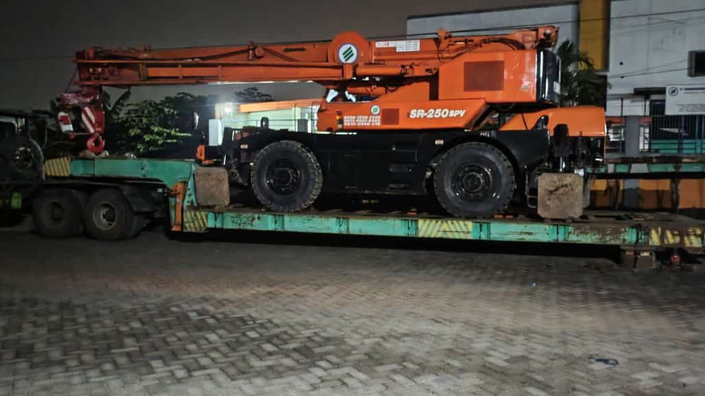Sewa Truck Crane Gedangan Sidoarjo