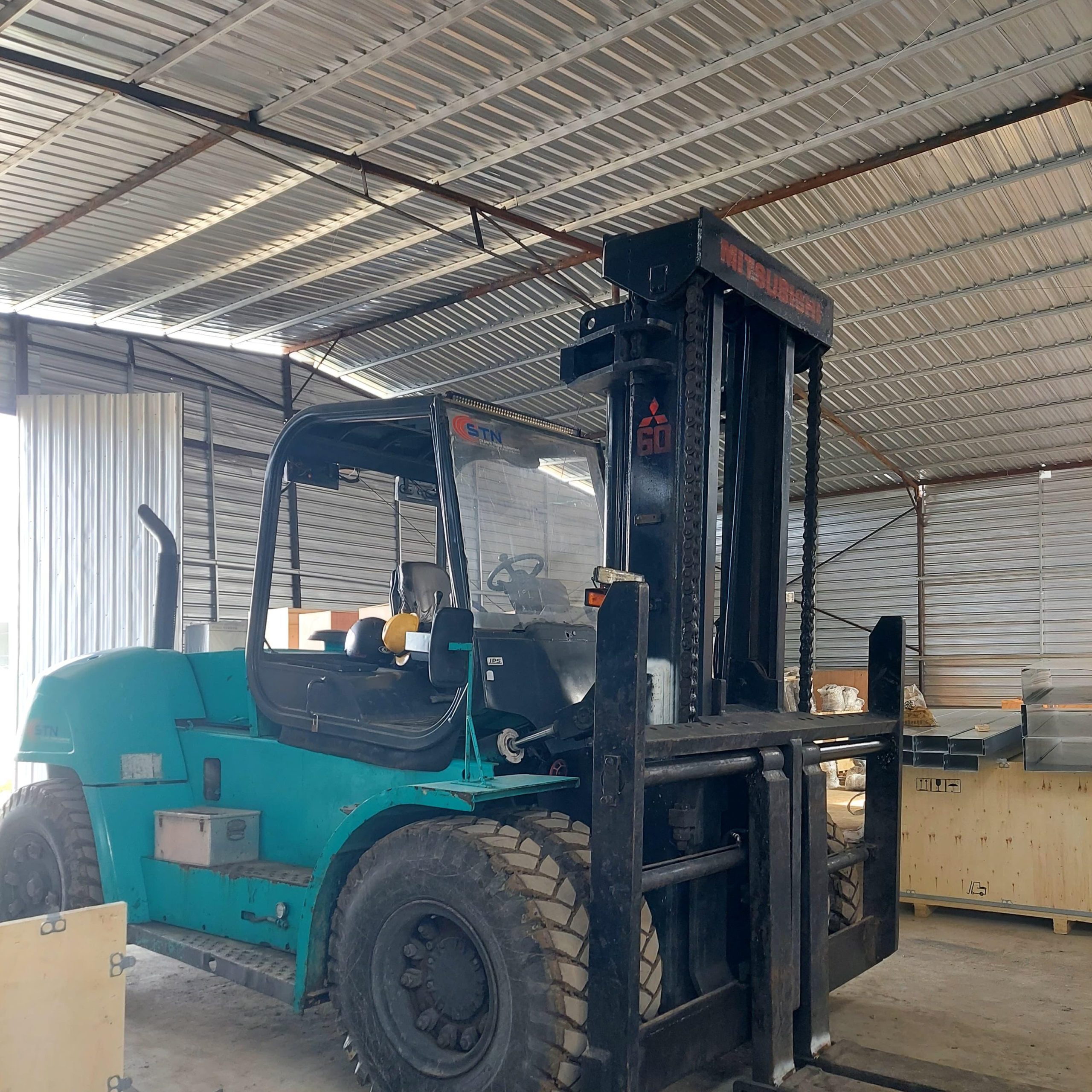 Persewaan forklift kenjeran surabaya