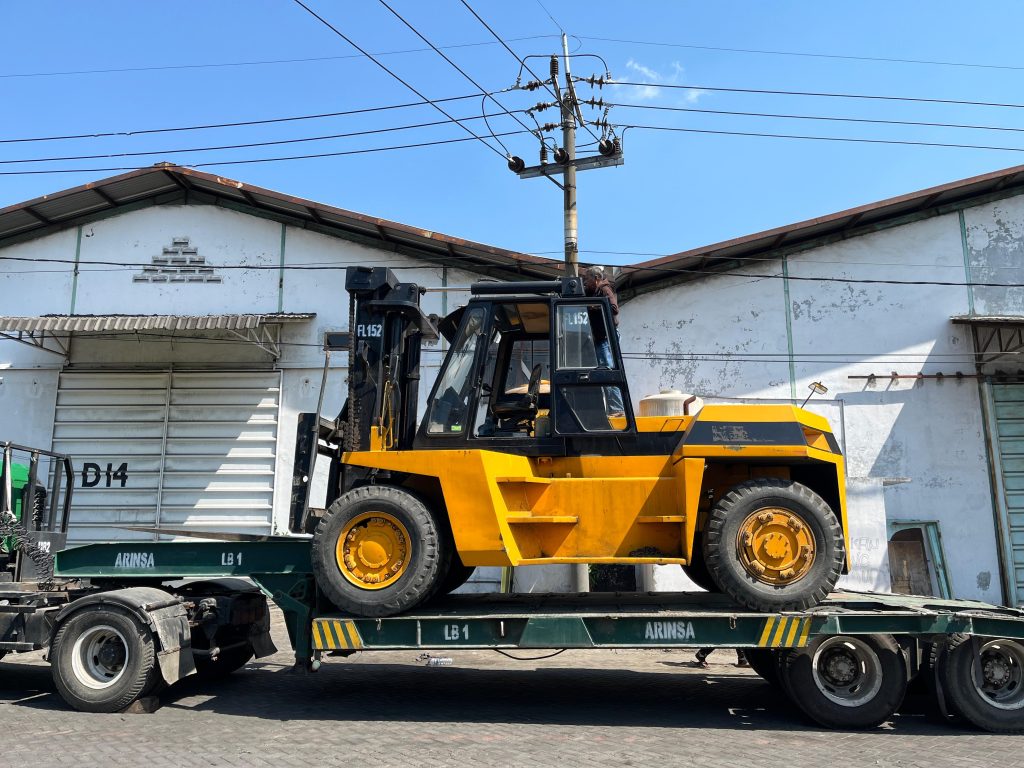 Promo Sewa forklift harian krembangan