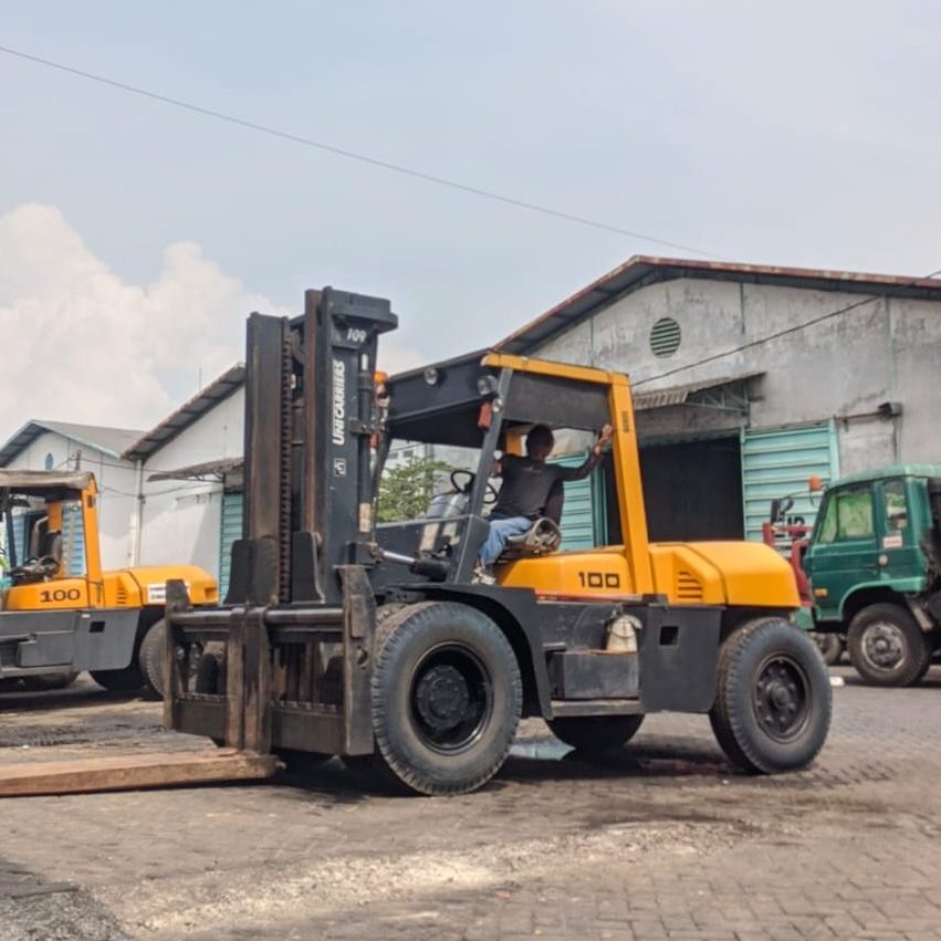 Forklift Terbaik Manukan Surabaya