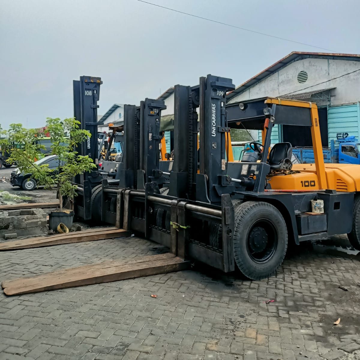 Forklift Pergudangan Bumi Maspion