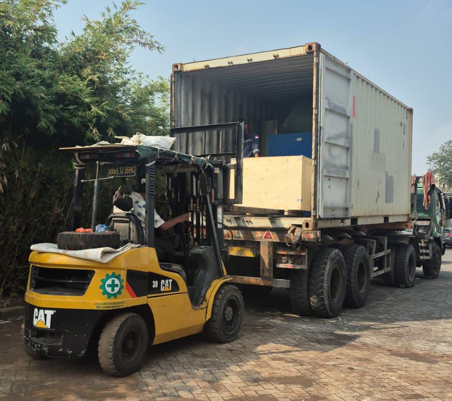 Sewa forklift HR Muhammad Surabaya