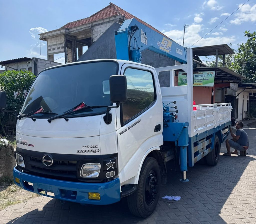 Truck Crane JIIPE Gresik